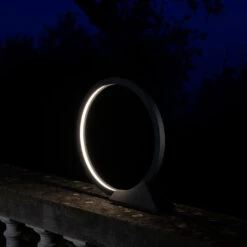 Artemide "O" 45 Floor/Wall/Ceiling 12 Artemide "O" 45 Floor/Wall/Ceiling -Helles Licht 002 Artemide O 45 F W C ambient2 e7018d5831867454672997ff4cb4e919