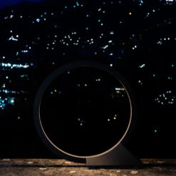 Artemide "O" 45 Floor/Wall/Ceiling 13 Artemide "O" 45 Floor/Wall/Ceiling -Helles Licht 002 Artemide O 45 F W C ambient3 c42395fcc9e06986d9d2e96a814c55c2