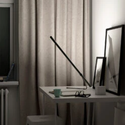 Belux Tubo-40 LED -Helles Licht 002 Belux Tubo 40 LED Tisch ambient2 c3eee911d6bccabf283af429eb769a71