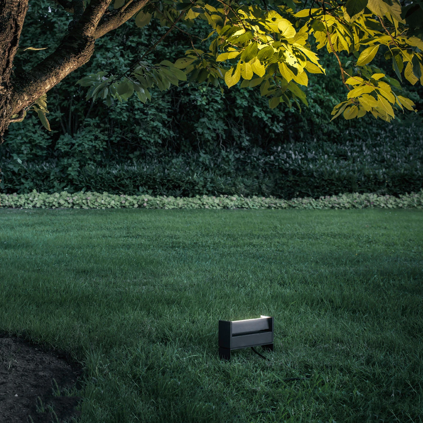 IP44.de Slat Spike 4 IP44.de Slat Spike – Bild 2