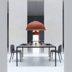 Luceplan Farel E27 -Helles Licht 002 Luceplan Farel Pendel ambient3 121234 rostrot dunkelgrau 4690958ccefde3ca3995f578acf40215