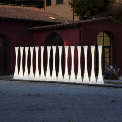 Martinelli Luce Biconica Pol -Helles Licht 002 Martinelli Luce Biconica Pol Outdoor Stehleuchte ambient6 0e65e64bdbeb0a0b252d27d1a981d9e7