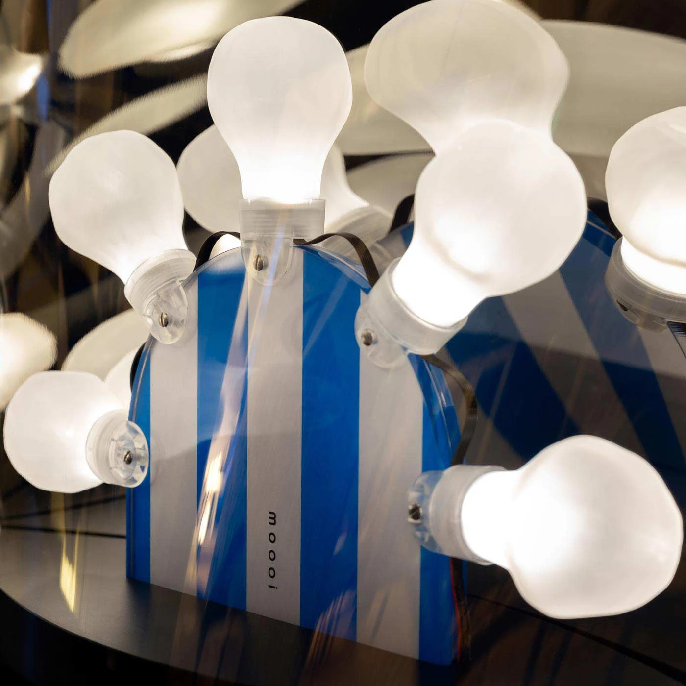 Moooi Space Table Lamp 12 Moooi Space Table Lamp – Bild 10