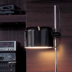 Oluce Coupé 3321 -Helles Licht 002 Oluce Coupe 3321 Steh ambient5 90e352f7defcdaa5fca0523df03d5b76