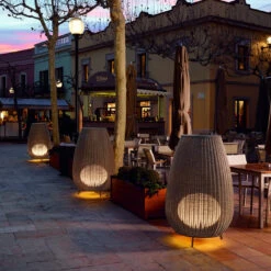 Bover Amphora 03 -Helles Licht 002 bover amphora 03 ambient4 f41ef71bf6471a274acedc7b37b8bbe9