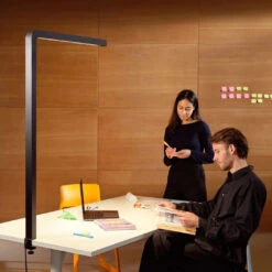 GRAU Team Connect -Helles Licht 002 grau team connect ambient1 401f76ef3885e6493689fea605147029