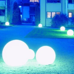 Moonlight 250 Mm MFL Vollkugel Mit Flexiblem Sockel -Helles Licht 002 moonlight kugelleuchte 1400x1400 ambiente 02 5bb5d3852ebd9b18b0c1241433585f53