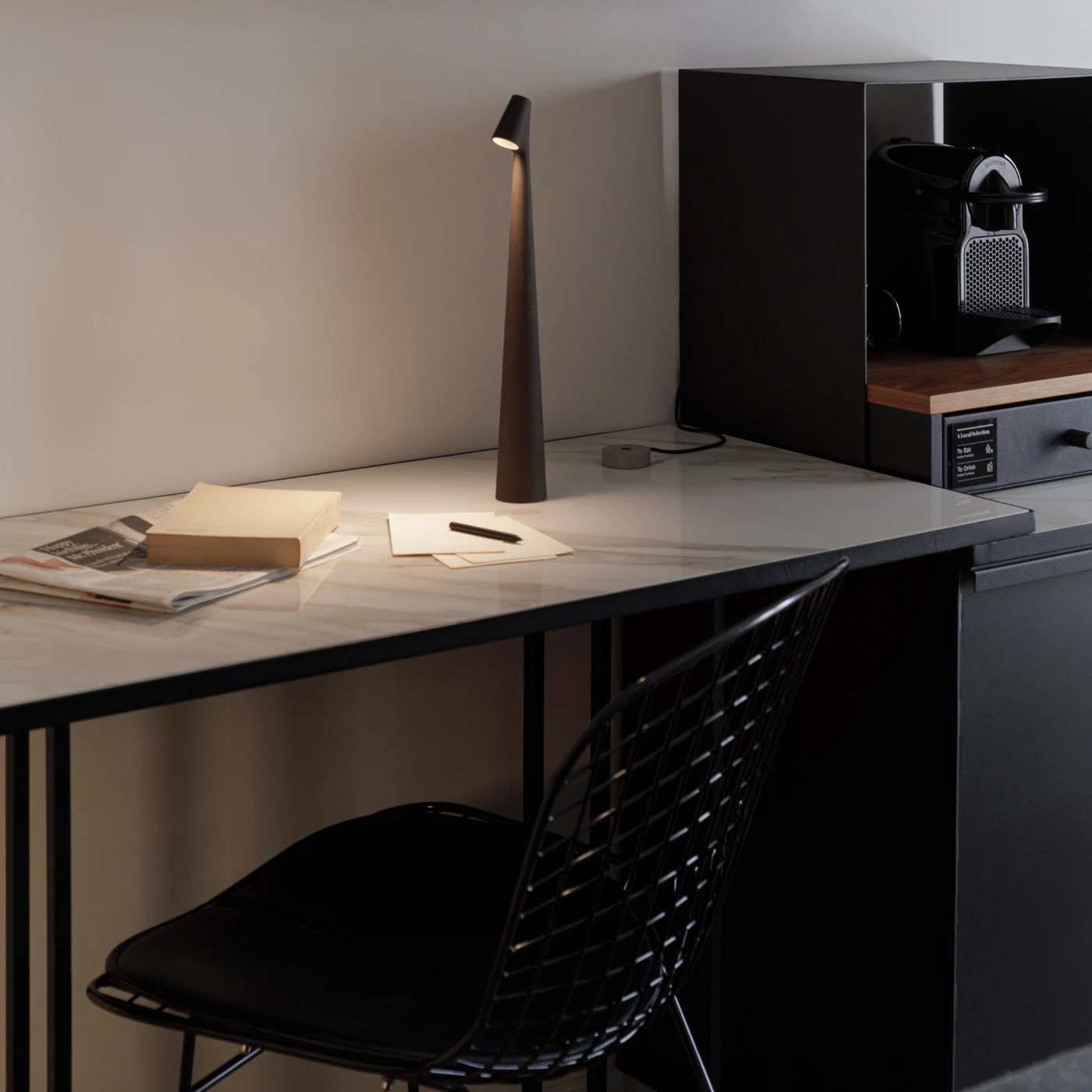 Vibia Africa 5585 Portable Akkuleuchte 5 Vibia Africa 5585 Portable Akkuleuchte – Bild 3