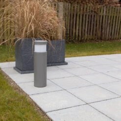 Bega 99719 H50 Pollerleuchte -Helles Licht 004 Bega 99719 Klein 3000K Poller Ambient2 83781 Grau 4facf456742c9a70e77d74b9c4f6c3f1