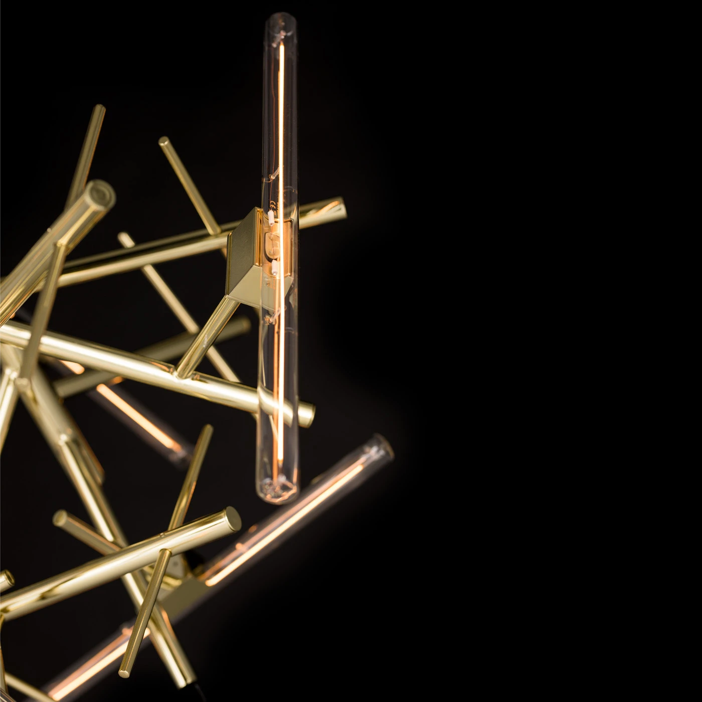 Brand Van Egmond Linea Chandelier Round 7 Brand Van Egmond Linea Chandelier Round – Bild 5