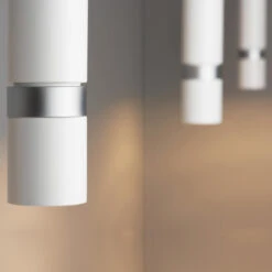 LDM Kyno Tavolo Trio Aufbau 2700K Klar -Helles Licht 004 LDM Kyno Tavolo Trio Aufbau Pendel detail3 76ad3a0ba433ac7a50d2b22ef23c918c