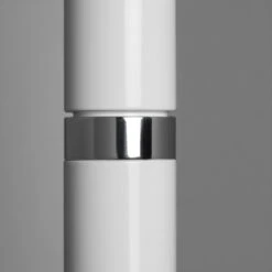 LDM Kyno Tavolo Trio Aufbau 2700K Klar -Helles Licht 004 LDM Kyno Tavolo Trio Aufbau Pendel detail4 474202e547e8f288ec8715ef158e8106