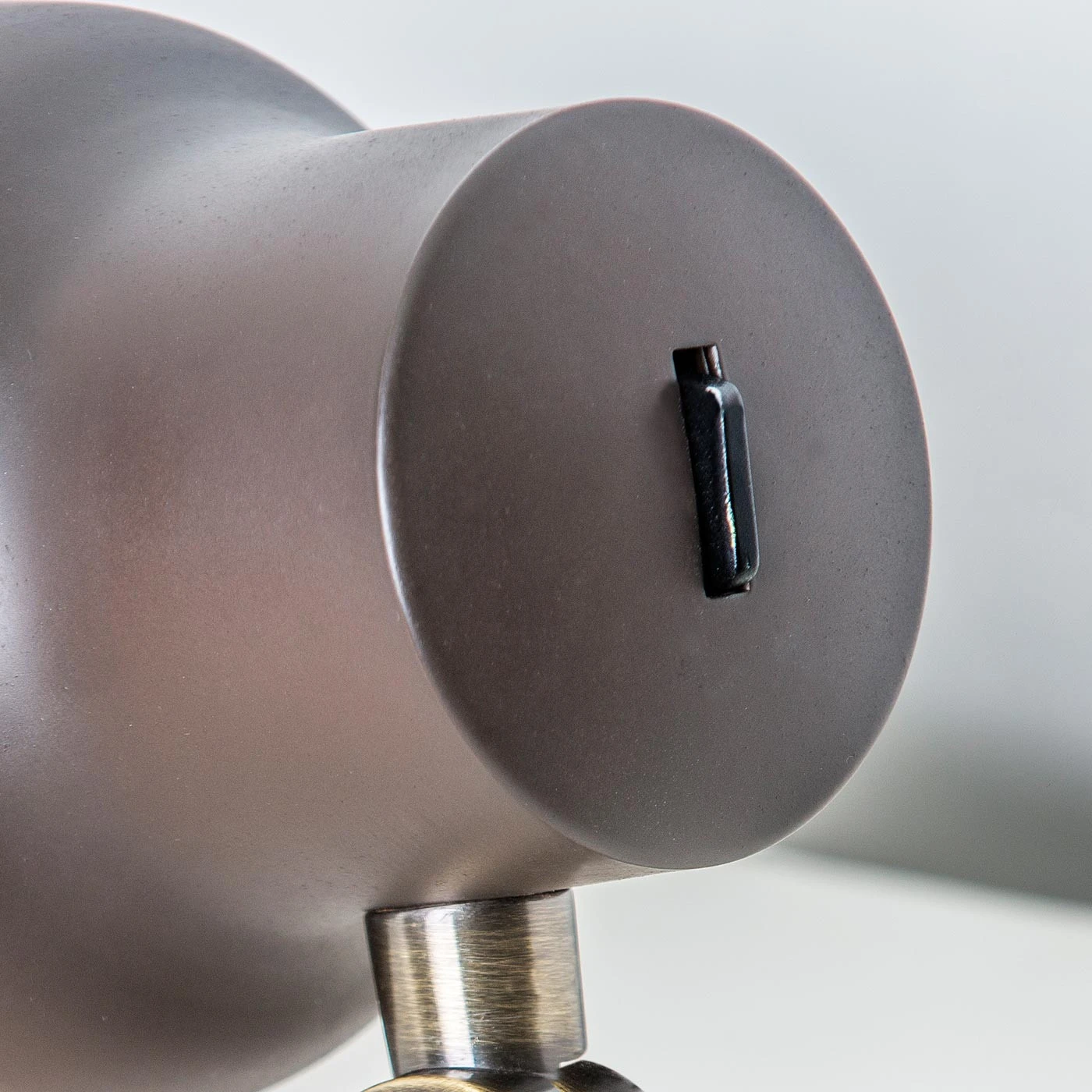 LEDS C4 Funk Tischleuchte 5 LEDS C4 Funk Tischleuchte – Bild 3