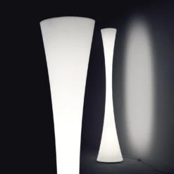 Martinelli Luce Biconica Pol -Helles Licht 004 Martinelli Luce Biconica Pol Outdoor Steh detail d6977ea7d80259219b1cefca66898a39