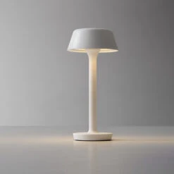 Panzeri Firefly In The Sky Tavolo Batteria -Helles Licht 004 panzeri firefly tavolo detail2 d2e724220d81b1ff2b75a5525369b0ed