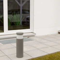 Bega 99719 H50 Pollerleuchte -Helles Licht 006 Bega 99719 Klein 3000K Poller Ambient4 83781 Grau 16958d76ebfb5201e79b13d0034eaff7