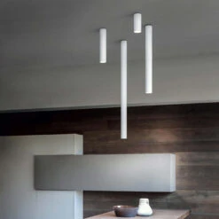 Lodes A-Tube Medium Ceiling -Helles Licht 007 Lodes A Tube Medium Decke ambient 71293 weiss 28b231229dae0dc0bdaa155a4da590fa