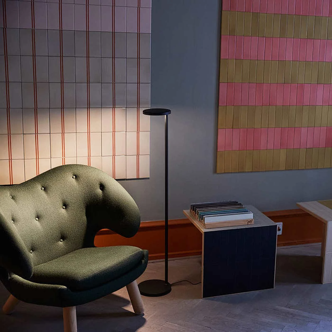 Flos Oblique Floor USB-C 7 Flos Oblique Floor USB-C – Bild 5