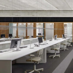 Flos Oblique 13 Flos Oblique -Helles Licht 009 Flos Oblique Tisch ambient 111120 weiss c691fba7bd1f767742e551a507fa4666