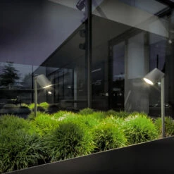 IP44.de Stic 70 Spike 15 IP44.de Stic 70 Spike -Helles Licht 010 IP44 de Stic F Boden ambient 94426 braun 2426877c675d47b75f07ce96e3dd3926